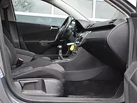 Volkswagen passat 2.0 tdi | 2006 | 90-ptl-9 | - afbeelding 16 van  46