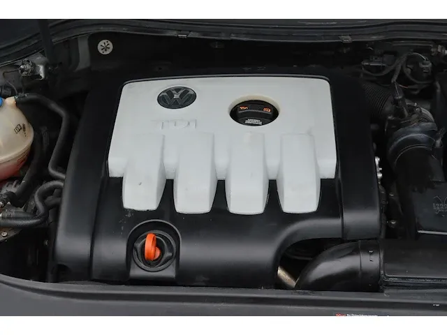 Volkswagen passat 2.0 tdi | 2006 | 90-ptl-9 | - afbeelding 25 van  46