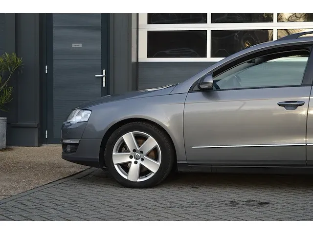 Volkswagen passat 2.0 tdi | 2006 | 90-ptl-9 | - afbeelding 35 van  46