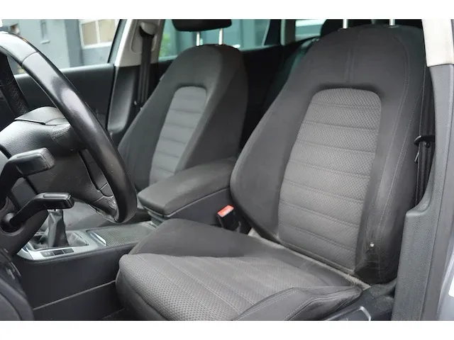 Volkswagen passat 2.0 tdi | 2006 | 90-ptl-9 | - afbeelding 40 van  46