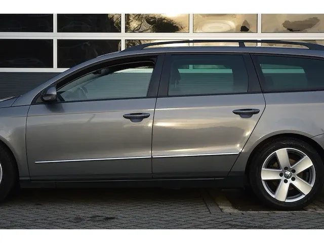 Volkswagen passat 2.0 tdi | 2006 | 90-ptl-9 | - afbeelding 42 van  46