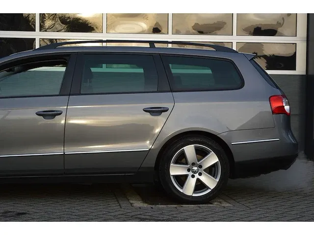 Volkswagen passat 2.0 tdi | 2006 | 90-ptl-9 | - afbeelding 43 van  46