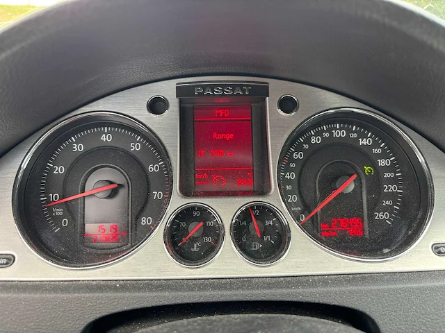 Volkswagen passat 2.0 tfsi highline business 2007 | 35-tx-fn - afbeelding 6 van  10