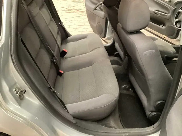 Volkswagen passat tdi personenauto - afbeelding 13 van  16