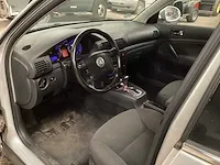 Volkswagen passat tdi personenauto - afbeelding 2 van  16