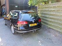 Volkswagen passat tsi met kenteken 44-rzf-1. margevoertuig. datum eerste toelating 24-08-2011. - afbeelding 12 van  21