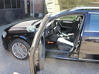 Volkswagen passat tsi met kenteken 44-rzf-1. margevoertuig. datum eerste toelating 24-08-2011. - afbeelding 18 van  21