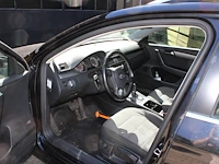 Volkswagen passat tsi met kenteken 44-rzf-1. margevoertuig. datum eerste toelating 24-08-2011. - afbeelding 20 van  21