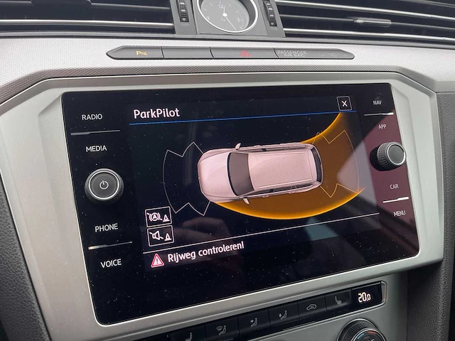 Volkswagen passat variant 1.4 tsi - 2017 | g-886-rv - afbeelding 13 van  31