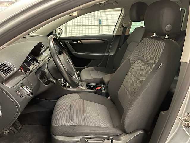 Volkswagen passat variant 1.4 tsi comfortline bluemotion 122pk 2012, g-881-lr - afbeelding 40 van  66