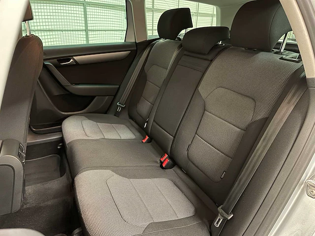 Volkswagen passat variant 1.4 tsi comfortline bluemotion 122pk 2012, g-881-lr - afbeelding 44 van  66