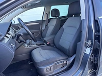 Volkswagen passat variant 1.4 tsi comfortline bluemotion car 2010 | 16-nvt-4 i - afbeelding 2 van  30