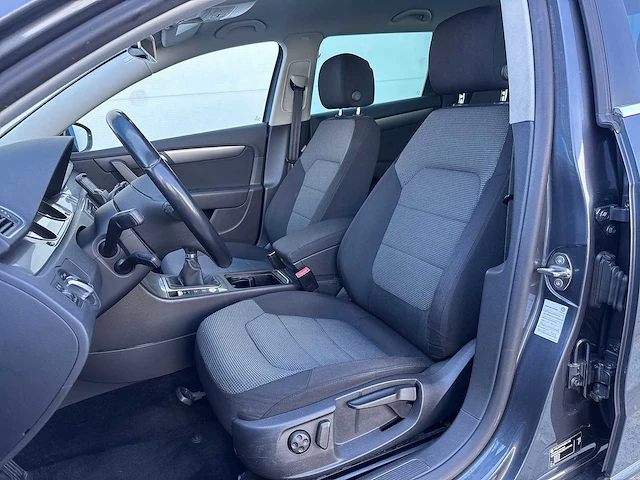 Volkswagen passat variant 1.4 tsi comfortline bluemotion car 2010 | 16-nvt-4 i - afbeelding 2 van  30