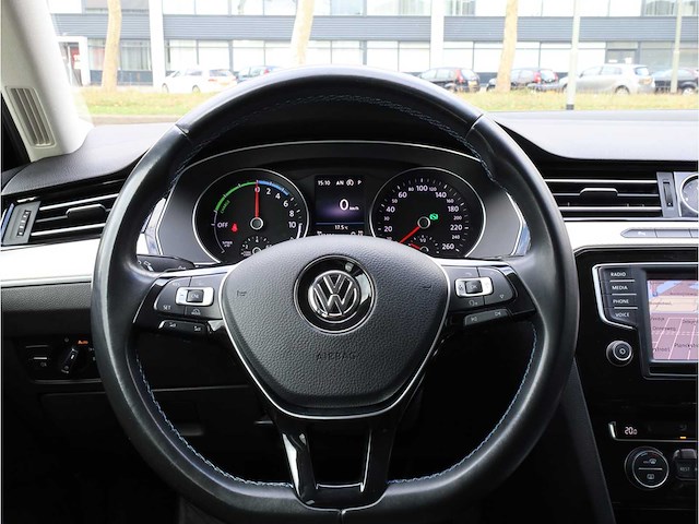 Volkswagen passat variant 1.4 tsi gte automaat 2016, kg-254-l - afbeelding 16 van  42