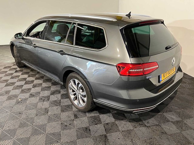 Volkswagen passat variant 1.4 tsi gte connected series plus, kt-101-r - afbeelding 8 van  15