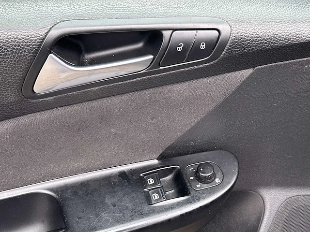 Volkswagen passat variant 1.4 tsi trendline 2009 | 91-jsj-9 i - afbeelding 4 van  32