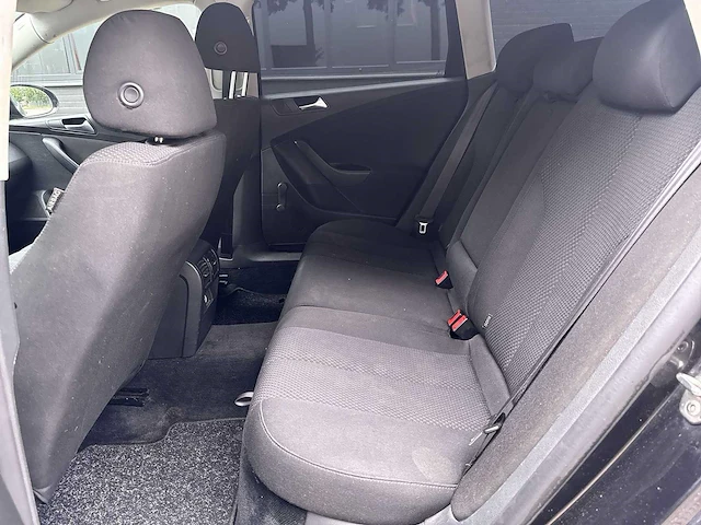 Volkswagen passat variant 1.4 tsi trendline 2009 | 91-jsj-9 i - afbeelding 20 van  32