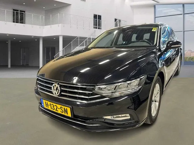 Volkswagen passat variant 1.5 tsi comfort business | h-132-sn - afbeelding 1 van  37