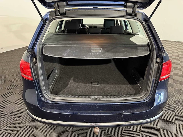 Volkswagen passat variant 1.6 tdi comfl, 87-zdg-9 - afbeelding 8 van  13