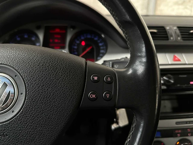 Volkswagen passat variant 1.8 tfsi comfortline 160pk 2008, 53-gkv-2 - afbeelding 15 van  40