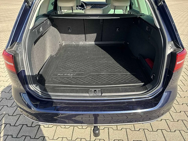 Volkswagen passat variant 1.8 tsi business edition r-line 2016 | hv-399-l - afbeelding 19 van  29