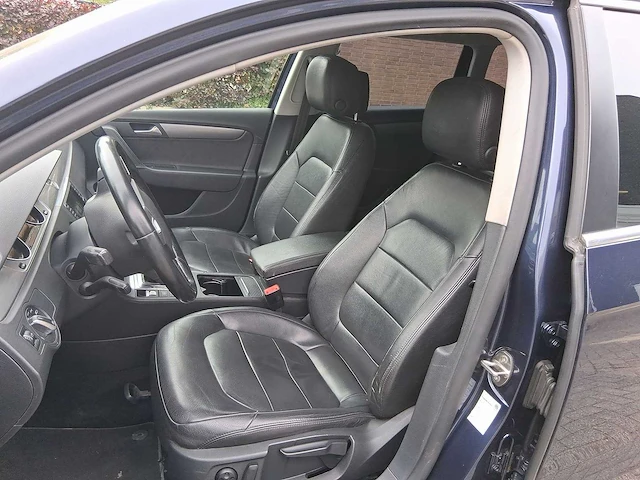 Volkswagen passat variant 1.8 tsi comfortline car 2011 | 43-psf-4 i - afbeelding 2 van  30