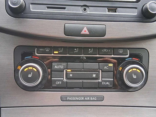 Volkswagen passat variant 1.8 tsi comfortline car 2011 | 43-psf-4 i - afbeelding 17 van  30