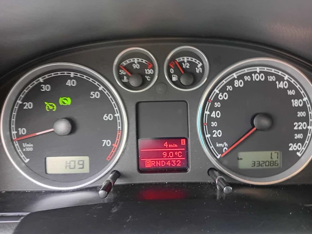 Volkswagen passat variant 1.8 turbo comfortline, 40-rj-tk - afbeelding 15 van  24