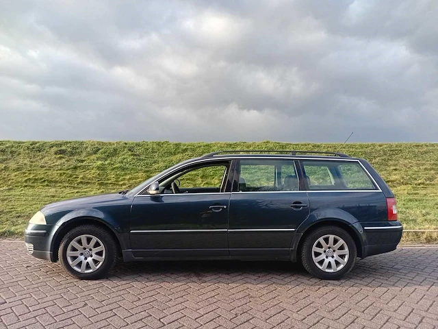 Volkswagen passat variant 1.8 turbo comfortline, 40-rj-tk - afbeelding 24 van  24