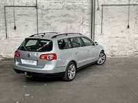 Volkswagen passat variant 2.0 fsi comfortl.bns 150pk 2007, 55-tz-xv - afbeelding 2 van  47
