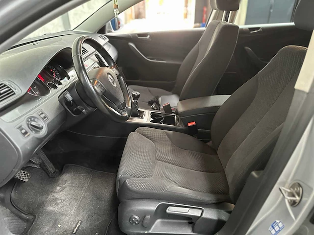 Volkswagen passat variant 2.0 fsi comfortl.bns 150pk 2007, 55-tz-xv - afbeelding 26 van  47