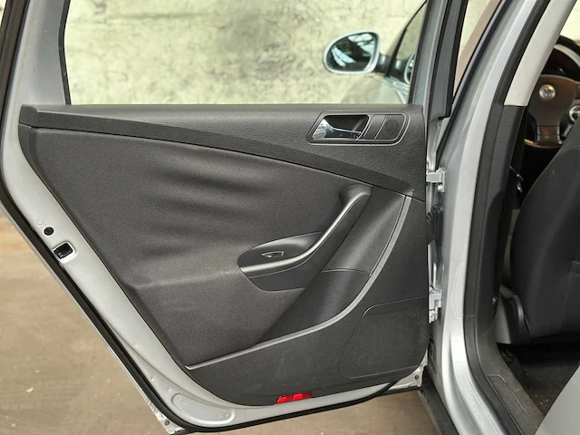 Volkswagen passat variant 2.0 fsi comfortl.bns 150pk 2007, 55-tz-xv - afbeelding 27 van  47