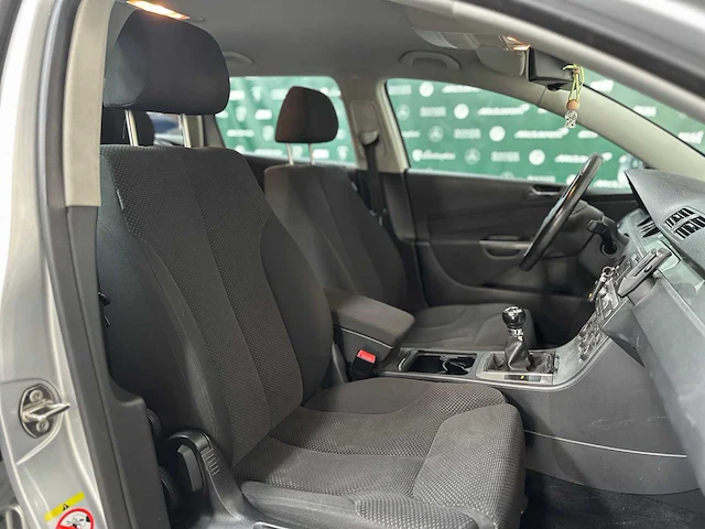 Volkswagen passat variant 2.0 fsi comfortl.bns 150pk 2007, 55-tz-xv - afbeelding 39 van  47