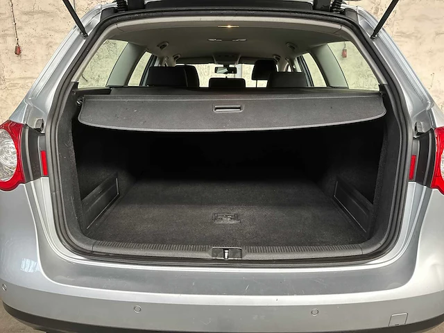Volkswagen passat variant 2.0 fsi comfortl.bns 150pk 2007, 55-tz-xv - afbeelding 31 van  47