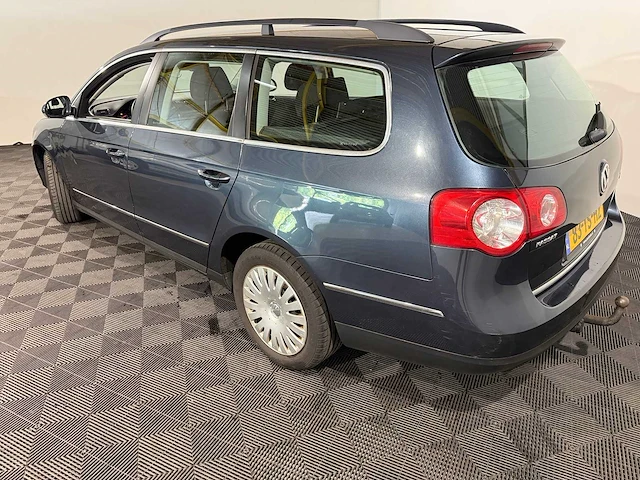 Volkswagen passat variant 2.0 fsi comfortline, 83-ts-hz - afbeelding 6 van  13