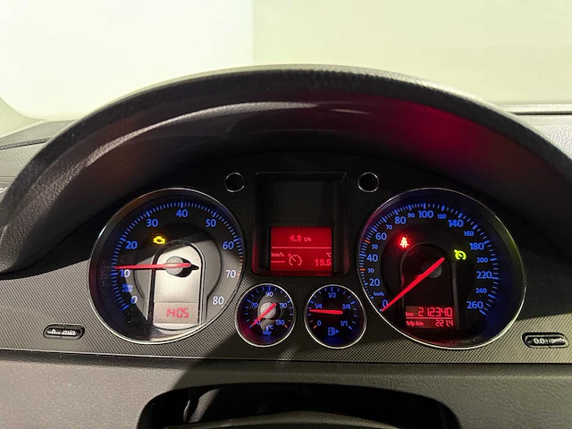 Volkswagen passat variant 2.0 fsi comfortline, 83-ts-hz - afbeelding 13 van  13