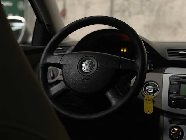 Volkswagen passat variant 2.0 tdi comfortline 140pk 2006 (origineel-nl), 83-sr-sx - afbeelding 22 van  39