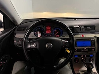 Volkswagen passat variant 2.0 tdi comfortline, 18-gzt-2 - afbeelding 2 van  13