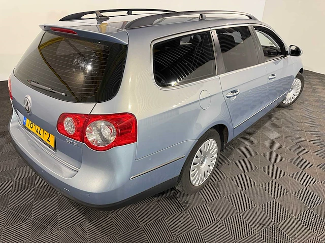 Volkswagen passat variant 2.0 tdi comfortline, 18-gzt-2 - afbeelding 9 van  13