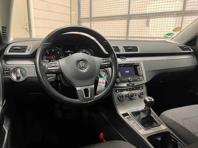 Volkswagen passat variant 2.0 tdi comfortline bluemotion 140pk 2012, 31-tng-7 - afbeelding 16 van  52