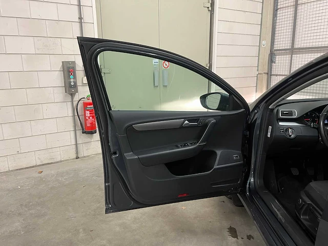 Volkswagen passat variant 2.0 tdi comfortline bluemotion 140pk 2012, 31-tng-7 - afbeelding 45 van  52