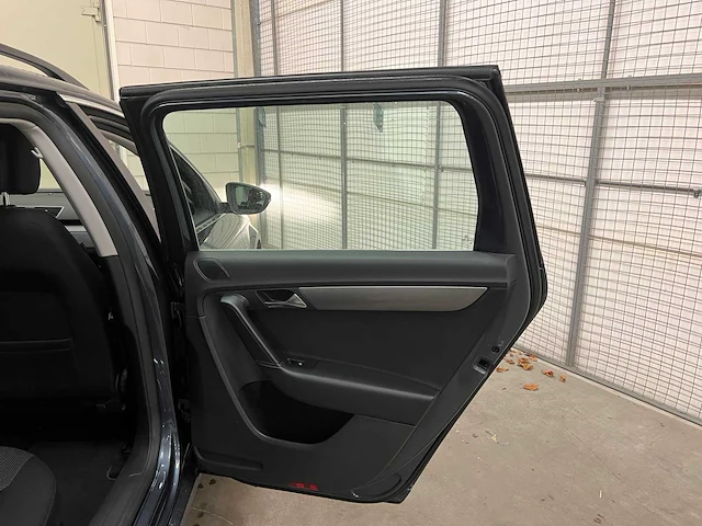 Volkswagen passat variant 2.0 tdi comfortline bluemotion 140pk 2012, 31-tng-7 - afbeelding 47 van  52