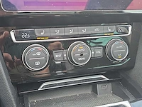 Volkswagen passat variant 2.0 tdi connected series plus 2017 | n-531-nd - afbeelding 16 van  33