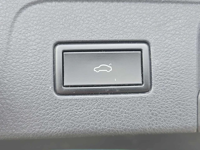 Volkswagen passat variant 2.0 tdi connected series plus 2017 | n-531-nd - afbeelding 20 van  33