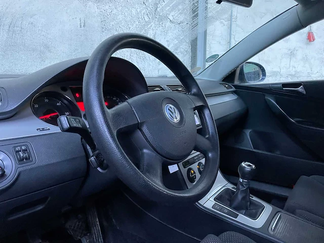Volkswagen passat variant 2.0 tdi highline 140pk 2008, 29-zkv-8 - afbeelding 16 van  32