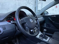 Volkswagen passat variant 2.0 tdi highline 140pk 2008, 29-zkv-8 - afbeelding 16 van  32