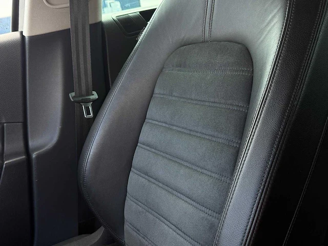 Volkswagen passat variant 2.0 tdi highline , 29-hkg-4 - afbeelding 10 van  28