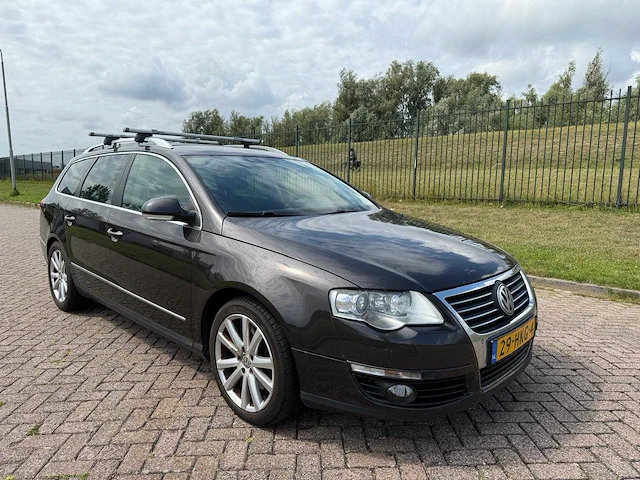 Volkswagen passat variant 2.0 tdi highline , 29-hkg-4 - afbeelding 22 van  28