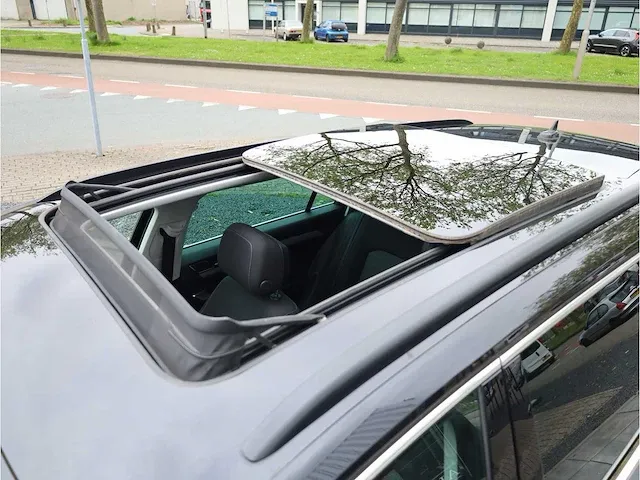Volkswagen passat variant 2.0 tsi automaat 2021 panoramadak virtual cockpit 360°camera dodehoeksensor - afbeelding 2 van  39