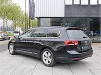 Volkswagen passat variant 2.0 tsi automaat 2021 panoramadak virtual cockpit 360°camera dodehoeksensor - afbeelding 23 van  39